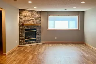 10512 Mississippi Cir N, Brooklyn Park, MN 55443 - Photo 13
