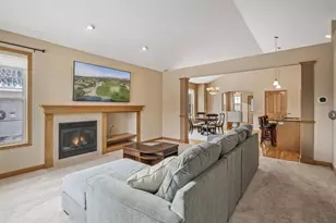 10512 Mississippi Cir N, Brooklyn Park, MN 55443 - Photo 9