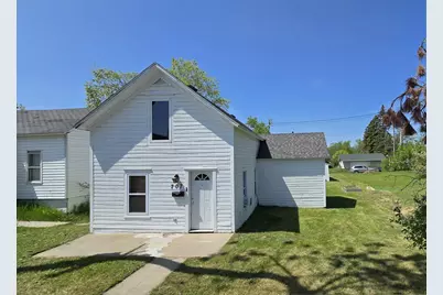 707 Irvine Avenue NW, Bemidji, MN 56601 - Photo 1