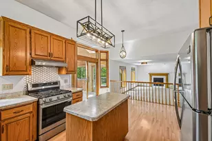 14835 39th Ave N, Plymouth, MN 55446 - Photo 15