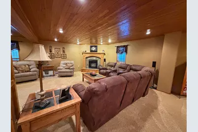701 Lincoln Street, Lisbon, ND 58054 - Photo 27