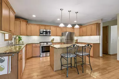 10643 Vessey Road, Bloomington, MN 55437 - Photo 19