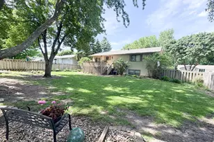 1925 Driftwood Ave, Worthington, MN 56187 - Photo 47