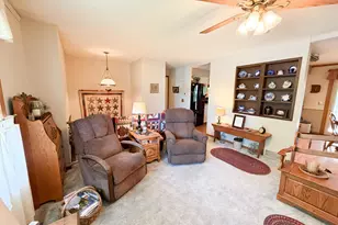 1925 Driftwood Ave, Worthington, MN 56187 - Photo 17