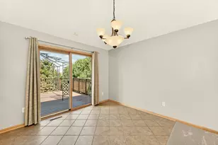 2813 Ashland Pl NW, Rochester, MN 55901 - Photo 7