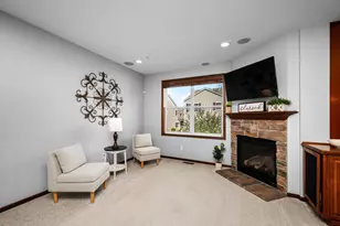 9531 Declaration Dr, Chanhassen, MN 55317 - Photo 9