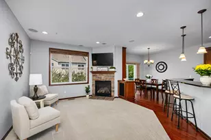9531 Declaration Dr, Chanhassen, MN 55317 - Photo 3
