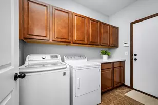 9531 Declaration Dr, Chanhassen, MN 55317 - Photo 15