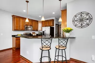 9531 Declaration Dr, Chanhassen, MN 55317 - Photo 11