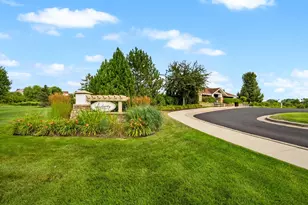 9531 Declaration Dr, Chanhassen, MN 55317 - Photo 35