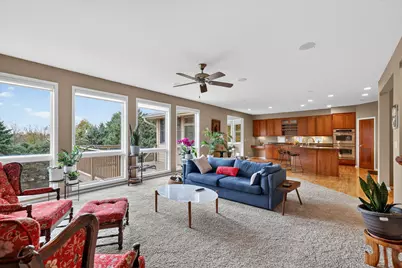 10741 Hawthorn Trail, Woodbury, MN 55129 - Photo 7