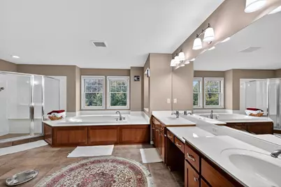 10741 Hawthorn Trail, Woodbury, MN 55129 - Photo 19