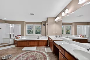 10741 Hawthorn Trail, Woodbury, MN 55129 - Photo 19