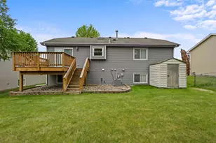 2408 Crestmount Ln, Burnsville, MN 55306 - Photo 3
