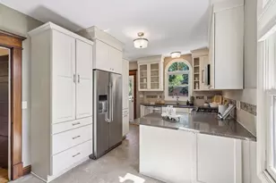 1377 Grand Ave, Saint Paul, MN 55105 - Photo 19