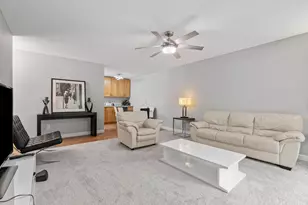 2009 E 122nd St, Burnsville, MN 55337 - Photo 7