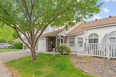 538 Queens Gate, New Brighton, MN 55112 - Photo 1