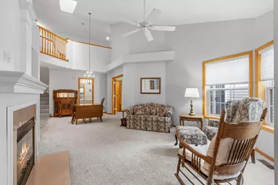 538 Queens Gate, New Brighton, MN 55112 - Photo 7