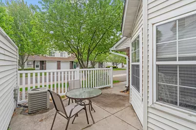 538 Queens Gate, New Brighton, MN 55112 - Photo 5