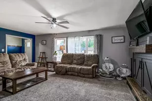 360 N Park Ave, Le Center, MN 56057 - Photo 15