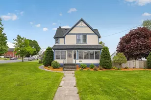 126 1st St E, Stewartville, MN 55976 - Photo 5