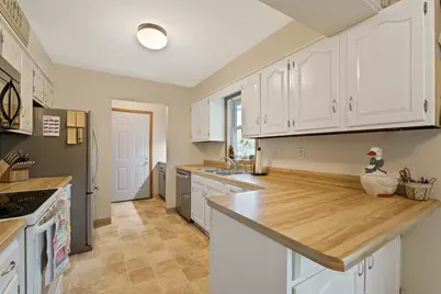 533 Maple Lane, Moorhead, MN 56560 - Photo 5
