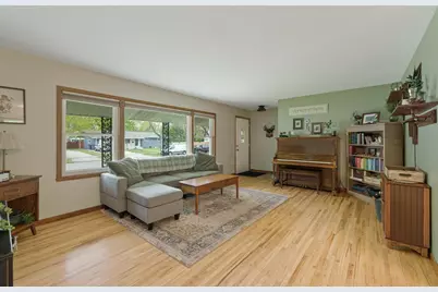 533 Maple Lane, Moorhead, MN 56560 - Photo 9