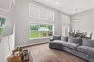 13776 Dorothy Dr, Rogers, MN 55374 - Photo 9