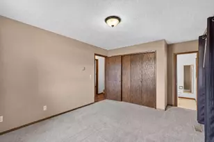 408 Sunrise Dr, Litchfield, MN 55355 - Photo 25