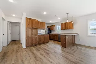 609 7th Ave NW, Grand Rapids, MN 55744 - Photo 3