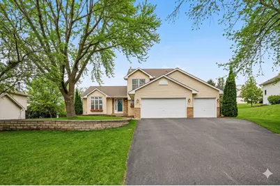 392 Pendryn Hill Curve, Woodbury, MN 55125 - Photo 1