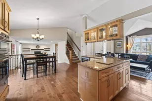 392 Pendryn Hill Curve, Woodbury, MN 55125 - Photo 17