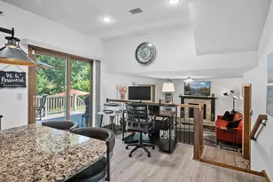 1416 Pinefield Ct, White Bear Lake, MN 55110 - Photo 25