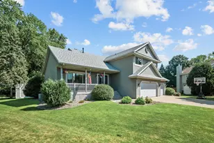 1416 Pinefield Ct, White Bear Lake, MN 55110 - Photo 3