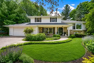 768 Lower Colonial Dr, Mendota Heights, MN 55118 - Photo 1