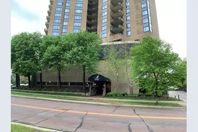 2950 Dean Parkway #604, Minneapolis, MN 55416 - Photo 1
