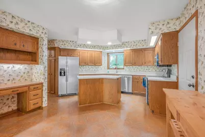 9915 29th Avenue N, Plymouth, MN 55441 - Photo 5