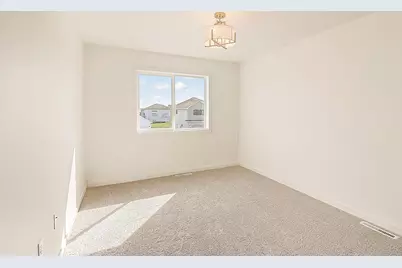 6800 32nd Street S, Fargo, ND 58104 - Photo 35