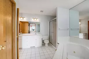 6159 Creek Line Dr, Minnetonka, MN 55345 - Photo 19
