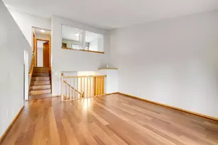 6159 Creek Line Dr, Minnetonka, MN 55345 - Photo 3