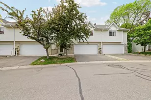 6159 Creek Line Dr, Minnetonka, MN 55345 - Photo 39