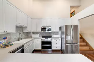 6159 Creek Line Dr, Minnetonka, MN 55345 - Photo 11