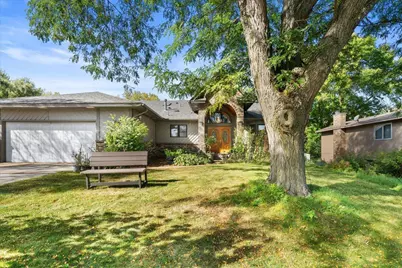 479 Mary Street S, Maplewood, MN 55119 - Photo 5