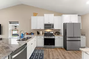 13760 Carrakay Wy, Rosemount, MN 55068 - Photo 9