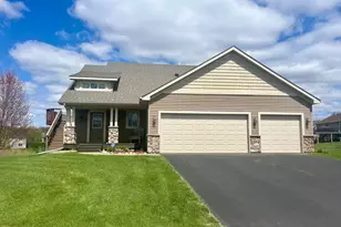 12720 314th St, Lindstrom, MN 55045 - Photo 1