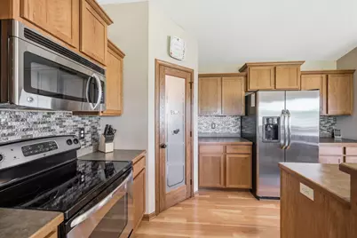 12720 314th Street, Lindstrom, MN 55045 - Photo 5