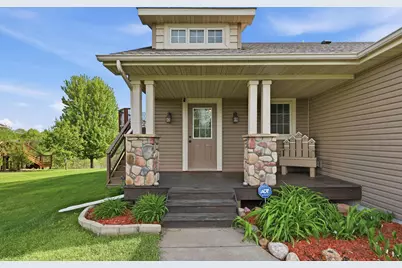 12720 314th Street, Lindstrom, MN 55045 - Photo 3