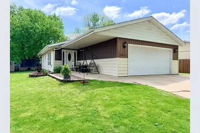 1736 Douglas Avenue, Worthington, MN 56187 - Photo 1