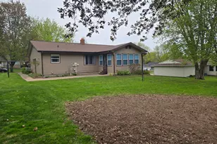 910 Mission Dr, Rice Lake, WI 54868 - Photo 7