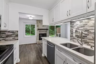 47 River Woods Lane, Burnsville, MN 55337 - Photo 3